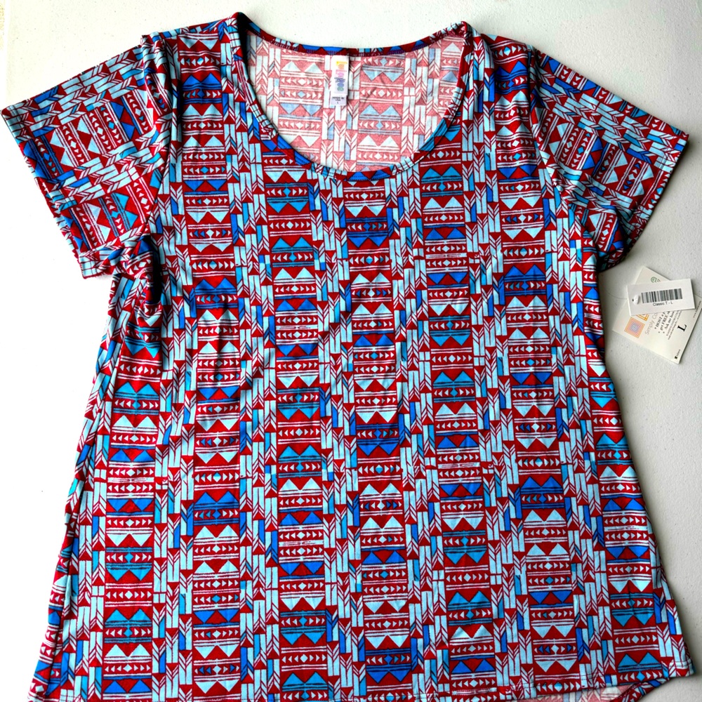LuLaRoe NWT Classic Tee | Size L
